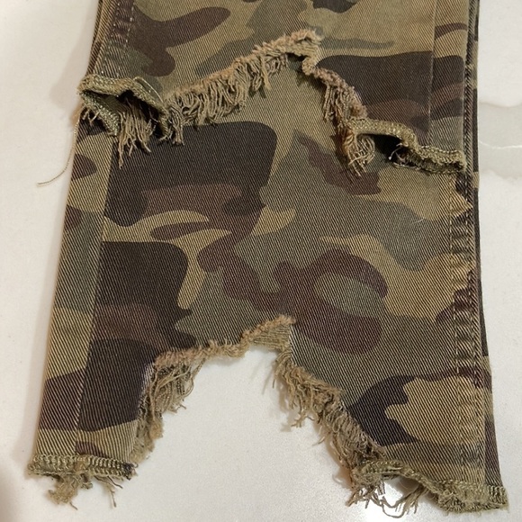 Zara Distrssed Camo Relaxed Skinny Jean SZ 4 Olive Brown - Picture 6 of 7